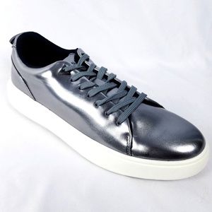 GUESS Mens Sneakers Shoes Size 9.5 M Silver Pewter